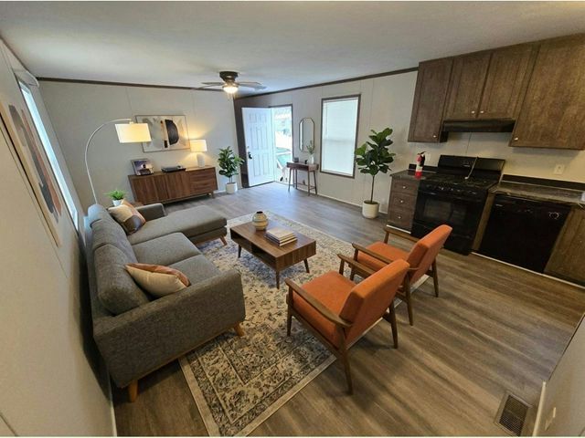 110 113th Square NE in Blaine, MN - Building Photo - Building Photo