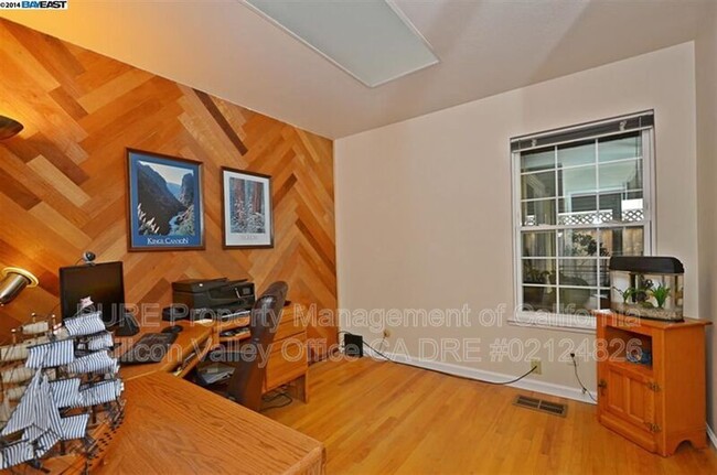 4212 Vincente St in Fremont, CA - Foto de edificio - Building Photo