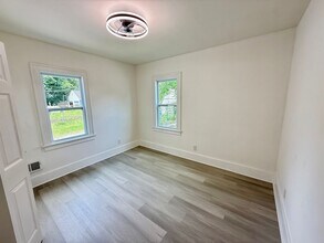 228-230-230 Genesee Park Blvd in Rochester, NY - Building Photo - Building Photo