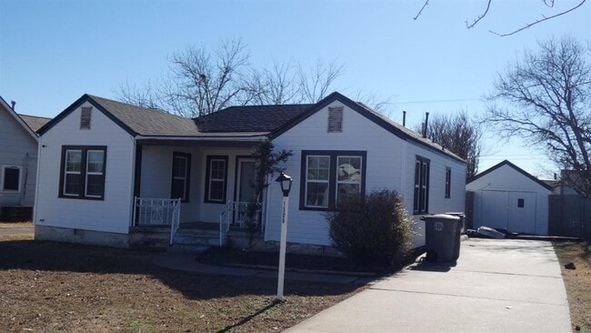 1506 NW Arlington Ave in Lawton, OK - Building Photo - Building Photo
