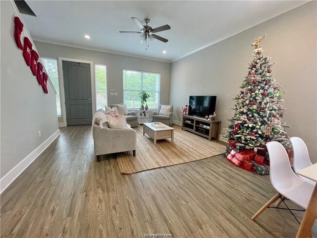 110 Sterling St in College Station, TX - Building Photo - Building Photo