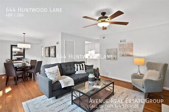 644 Huntwood Ln in St. Louis, MO - Building Photo - Building Photo