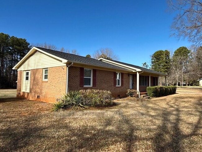 760 Goudlock Rd in Rock Hill, SC - Building Photo - Building Photo