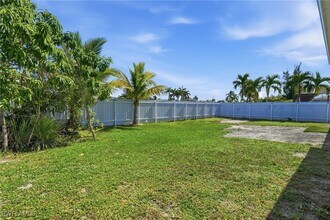 4421 SW 14th Pl in Cape Coral, FL - Building Photo - Building Photo