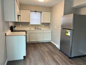 705 W 12th St in Junction City, KS - Building Photo - Building Photo