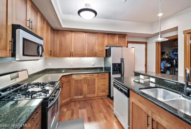 303 S 11th St in Coeur d'Alene, ID - Building Photo - Building Photo