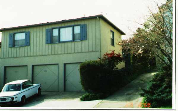 860-862 864 Gordon St in Belmont, CA - Building Photo