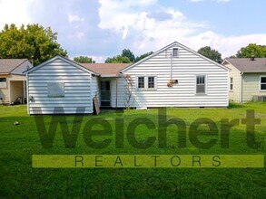 908 W Thompson St in Paragould, AR - Building Photo - Building Photo