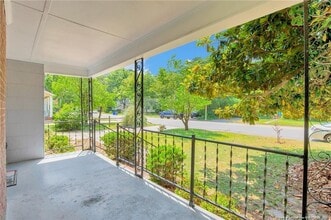 2526 McNeill Cir in Fayetteville, NC - Building Photo - Building Photo