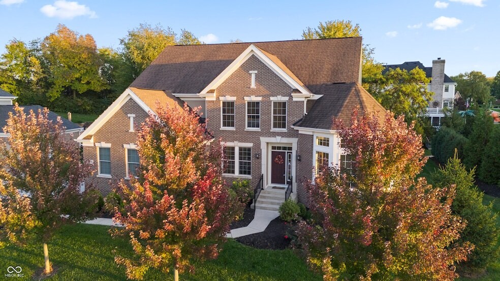 10599 Geist View Dr in McCordsville, IN - Building Photo