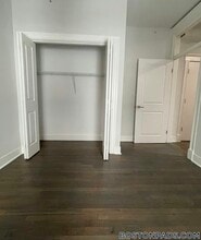 81 Park Dr in Boston, MA - Foto de edificio - Building Photo