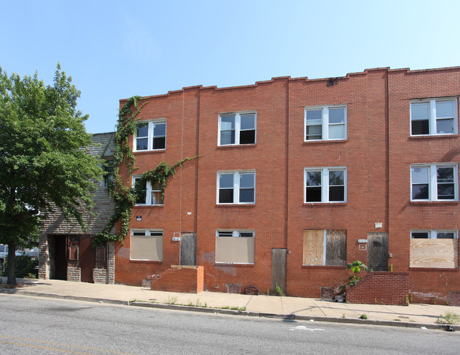 906-912 W Saratoga St in Baltimore, MD - Building Photo - Building Photo