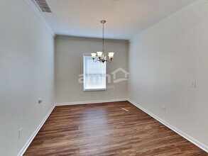 4622 Haley Way in Grove City, OH - Foto de edificio - Building Photo