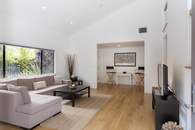 1315 Palms Blvd in Venice, CA - Foto de edificio - Building Photo