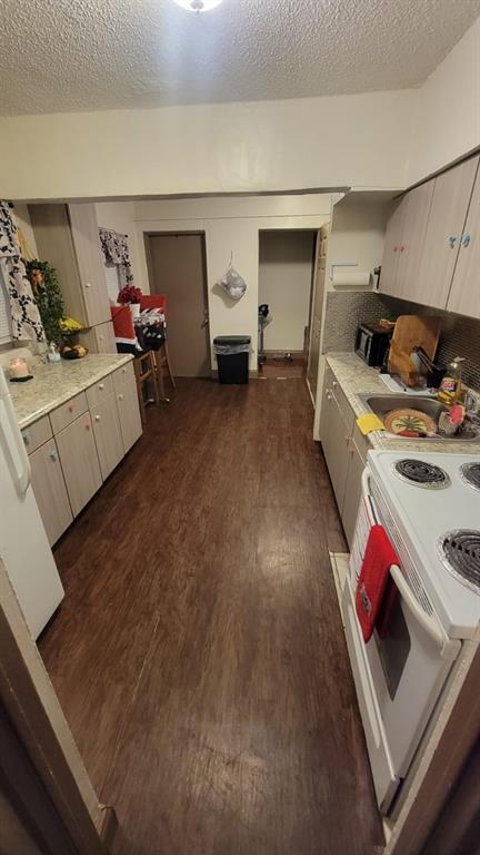 1025 Mack Ave in Orlando, FL - Building Photo - Building Photo