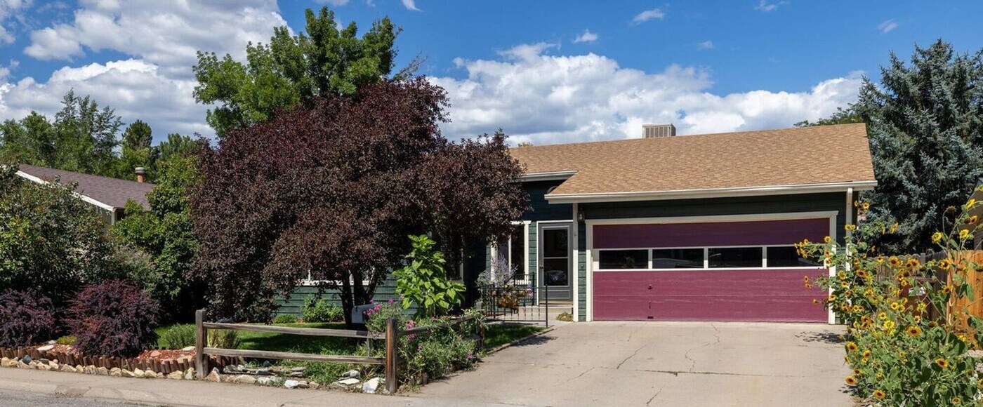 720 E 5th St in Rifle, CO - Building Photo