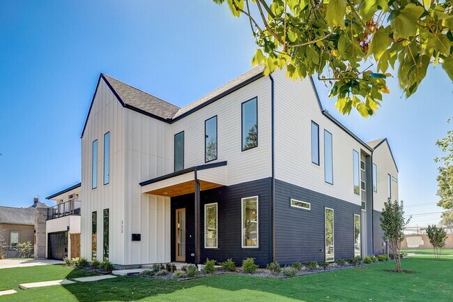 323 Alcalde St in Dallas, TX - Building Photo - Building Photo