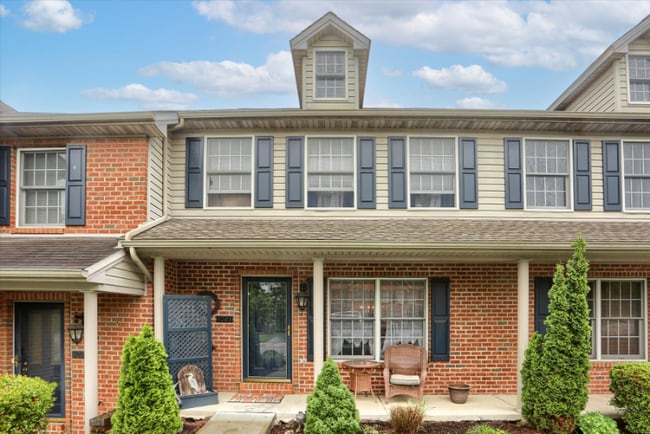 property at 4083 Caissons Ct