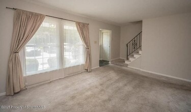166 Haverford Dr in Wilkes-Barre, PA - Building Photo - Building Photo