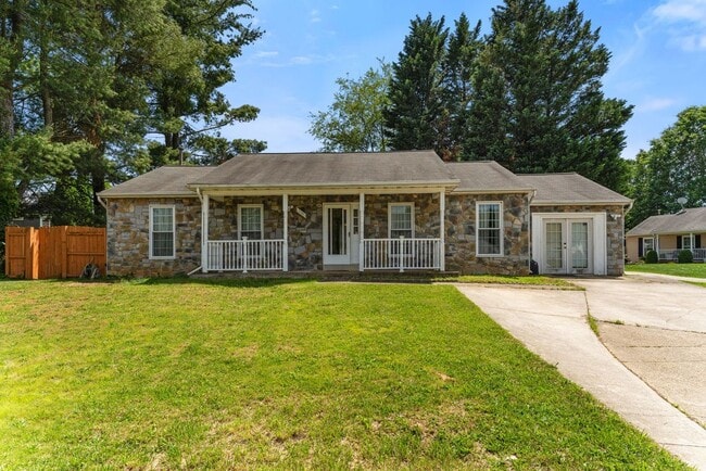 property at 1101 Canyon Rd