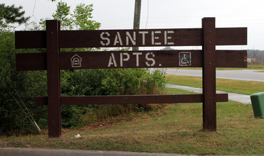 Santee Apartments in Santee, SC - Foto de edificio - Building Photo