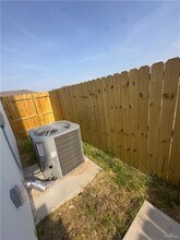 9211 N 59th Ln in McAllen, TX - Building Photo - Building Photo