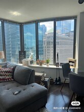 400 N La Salle Dr in Chicago, IL - Building Photo - Building Photo