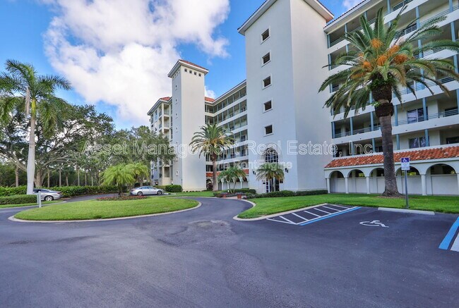 4801 Osprey Dr S in St. Petersburg, FL - Building Photo - Building Photo