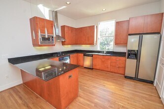 2220 Portsmouth St in Houston, TX - Building Photo - Building Photo