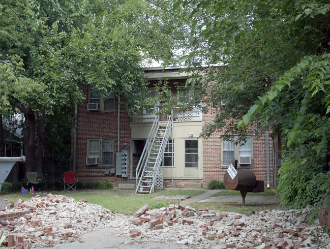 1122 S Quincy Ave in Tulsa, OK - Building Photo - Building Photo