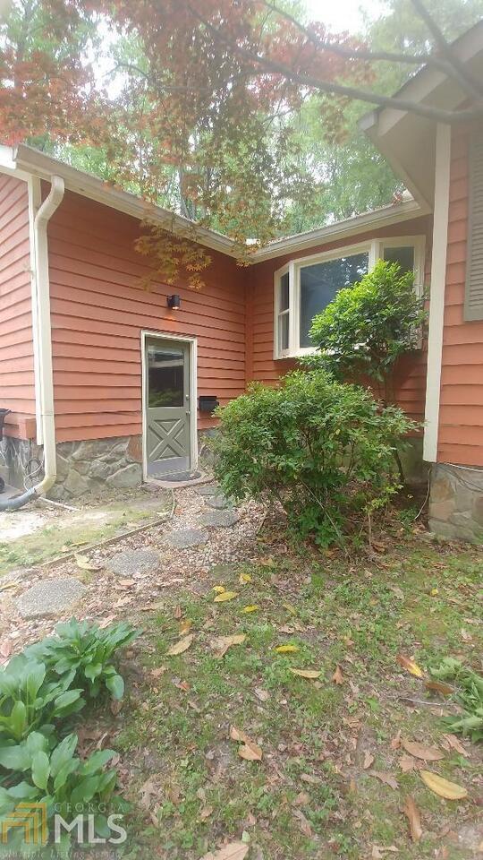 property at 180 Cedar Cir