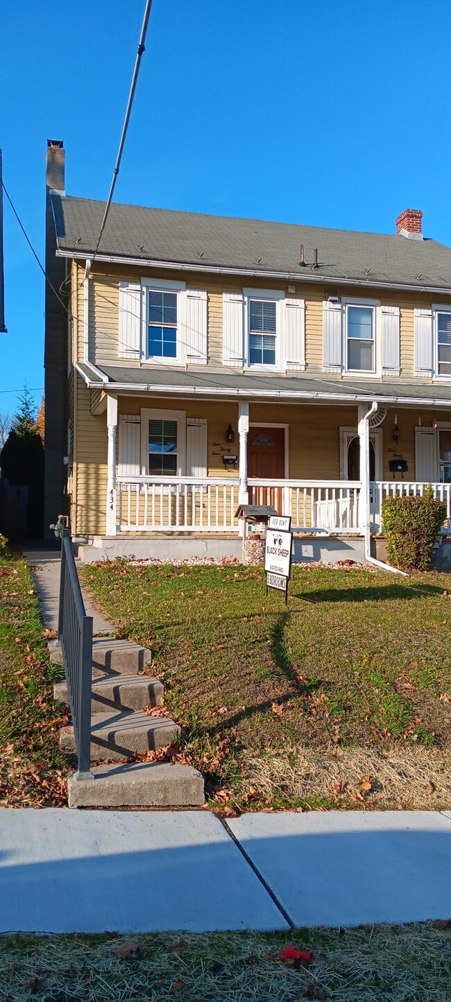 property at 434 Bridge St