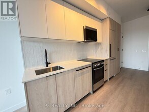 1635 Military Trail in Toronto, ON - Building Photo - Building Photo