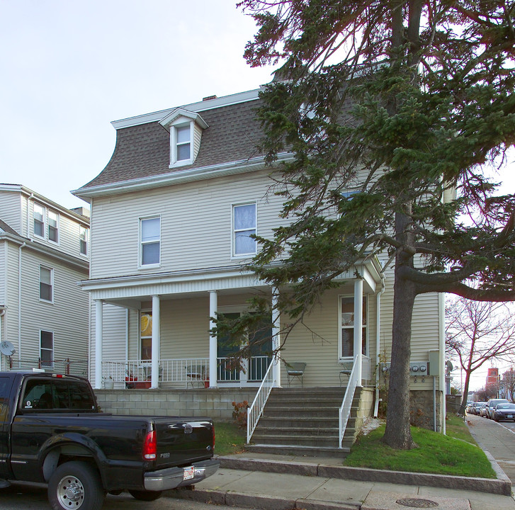 203 High St in Fall River, MA - Building Photo