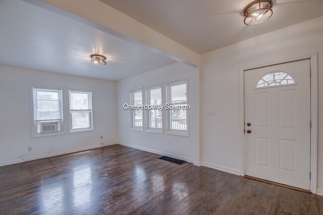 613 Tennessee St in Gary, IN - Building Photo - Building Photo