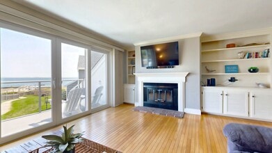 311 Seaside Ave, Unit 6 in Saco, ME - Building Photo - Building Photo