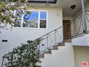 469 N Greencraig Rd in Los Angeles, CA - Building Photo - Building Photo