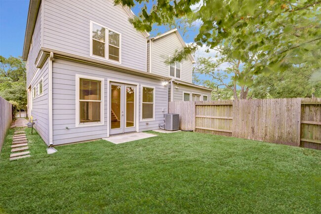 2709 Hardy St in Houston, TX - Building Photo - Building Photo