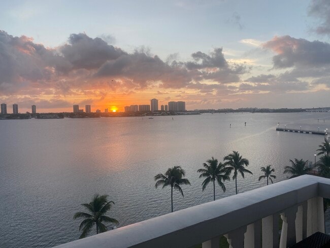 property at 301 Lake Shore Dr