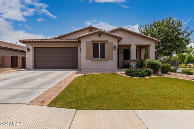 421 W Leatherwood Ave in San Tan Valley, AZ - Building Photo - Building Photo