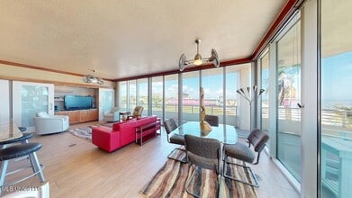 2060 Beach Blvd, Unit 105 in Biloxi, MS - Building Photo - Building Photo