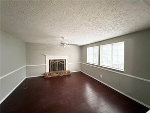 4979 Stone Trace in Stone Mountain, GA - Building Photo - Building Photo