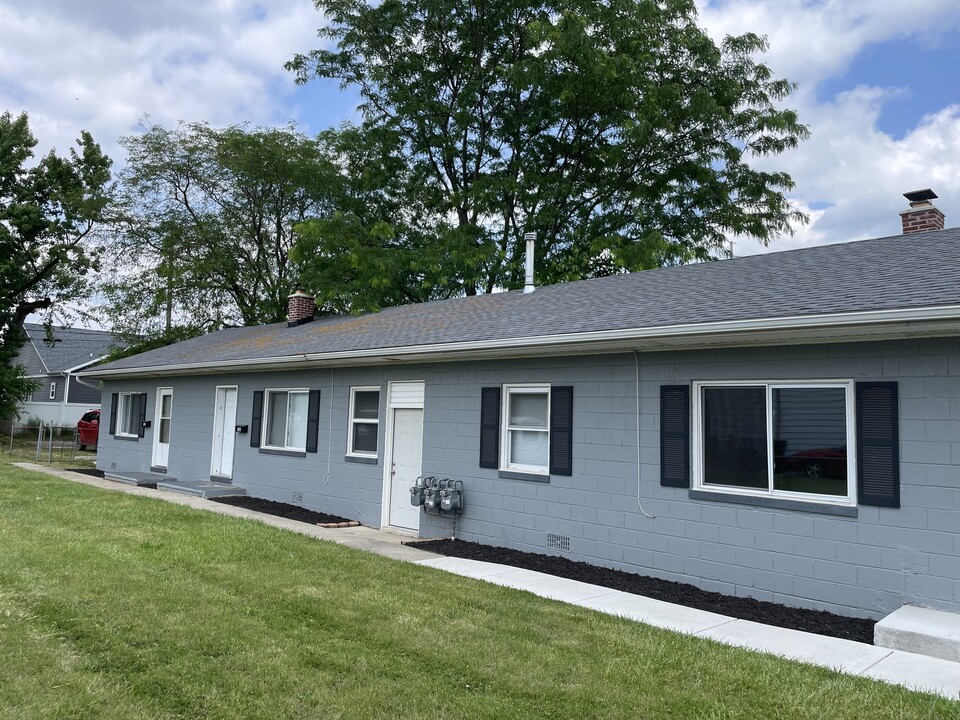 1010 Orange St, Unit 1014 Orange (1/1) in Wyandotte, MI - Building Photo