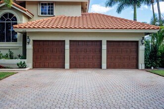 18142 NW 15th Ct in Pembroke Pines, FL - Building Photo - Building Photo