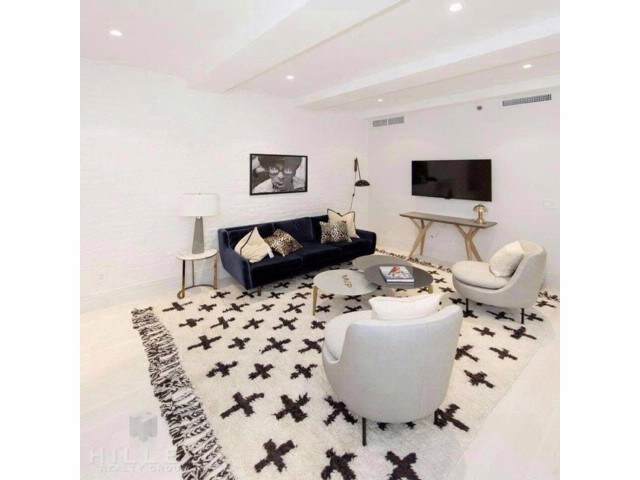 43 W 27th St-Unit -9R in New York, NY - Building Photo - Building Photo