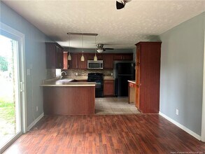 7430 Southgate Rd in Fayetteville, NC - Building Photo - Building Photo