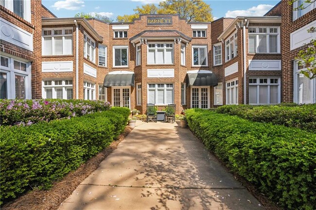 property at 737 Barnett St NE