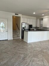 1721 W Balboa Blvd in Newport Beach, CA - Building Photo - Building Photo