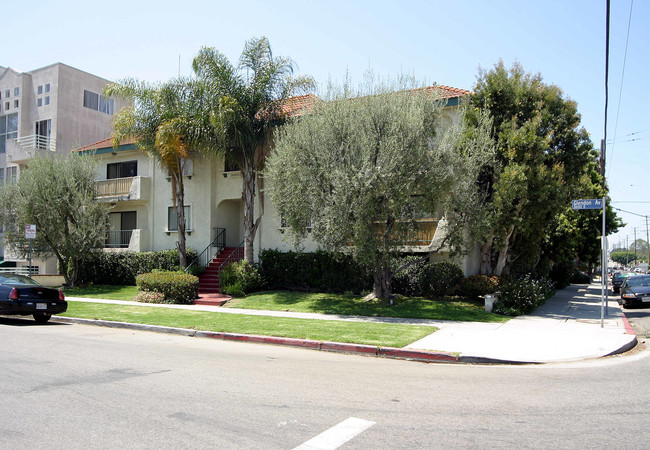 3601 Glendon Avenue, in Los Angeles, CA - Building Photo - Building Photo