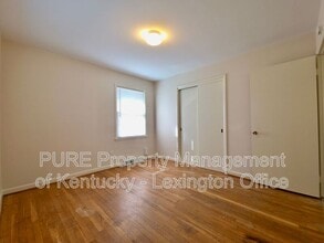 114 Greenbriar Rd in Lexington, KY - Building Photo - Building Photo